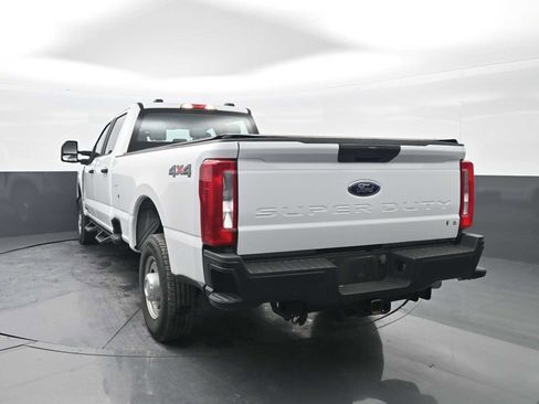 Used 2023 Ford F350 XL w/ Snow Plow Prep Package image 8