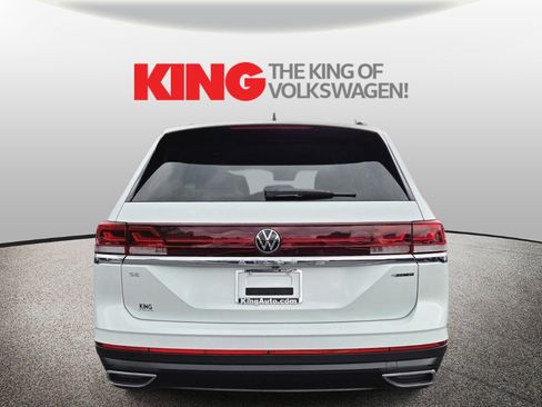 Certified 2026 Volkswagen Atlas SE AWD/4WD image 4