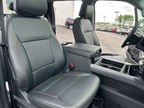 New 2024 Ford F250 Lariat w/ Lariat Ultimate Package image 30