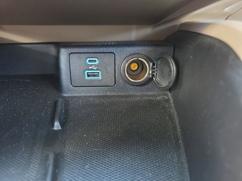 Used 2022 Ford Escape SEL w/ Technology Package image 23