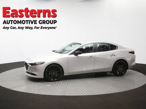 Used 2024 MAZDA MAZDA3 s FWD image 58