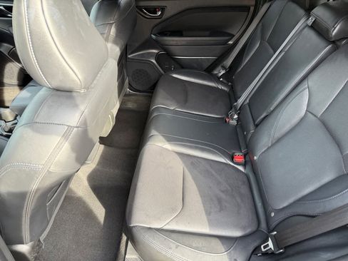 Certified 2025 Subaru Forester Limited image 11