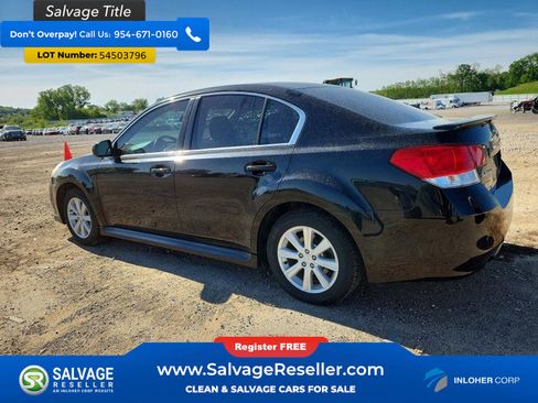 Used 2010 Subaru Legacy 2.5i Premium AWD/4WD image 3