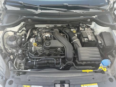 Used 2023 Volkswagen Taos SEL AWD/4WD image 30