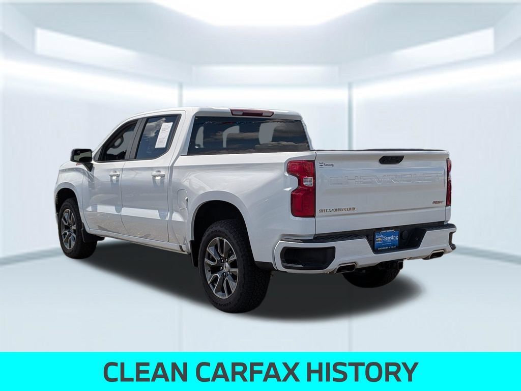 Used 2024 Chevrolet Silverado 1500 RST w/ Z71 Off-Road Package AWD/4WD image 3