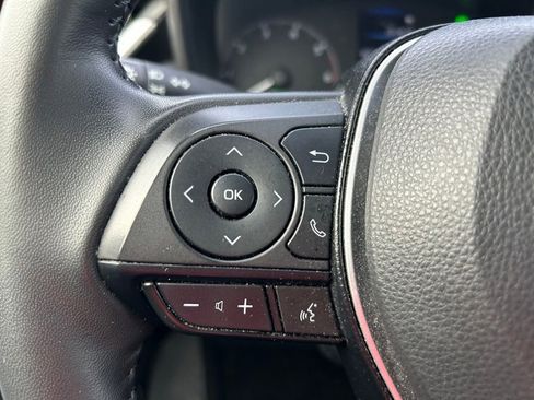 Used 2024 Toyota Corolla SE FWD image 19