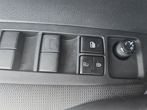 Certified 2024 Toyota Corolla LE image 28