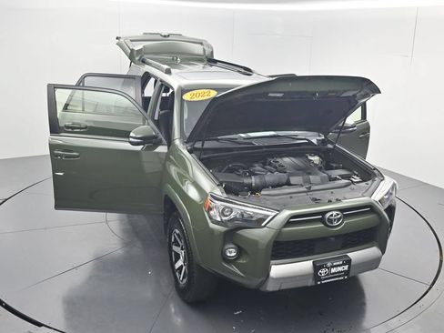 Used 2022 Toyota 4Runner TRD Off-Road Premium AWD/4WD image 62