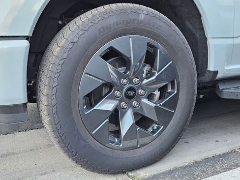 New 2025 Ford F150 Lightning Flash AWD/4WD image 10