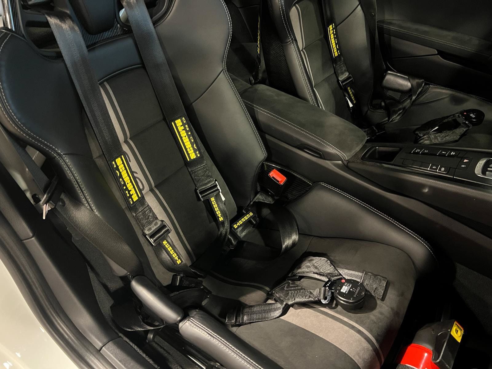 Used 2018 Porsche 911 GT3 RWD image 32