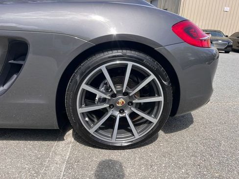 Used 2016 Porsche Cayman image 28