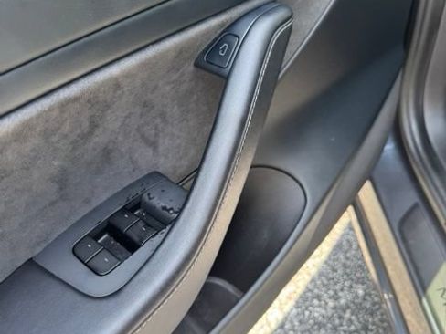 Used 2021 Tesla Model 3 Performance AWD/4WD image 13