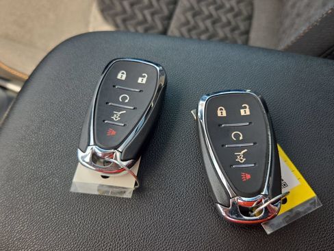 Certified 2022 Chevrolet Equinox LT AWD/4WD image 25