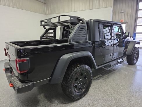 Used 2021 Jeep Gladiator Mojave AWD/4WD image 7