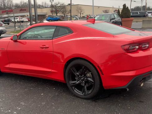 Certified 2022 Chevrolet Camaro LT RWD image 6