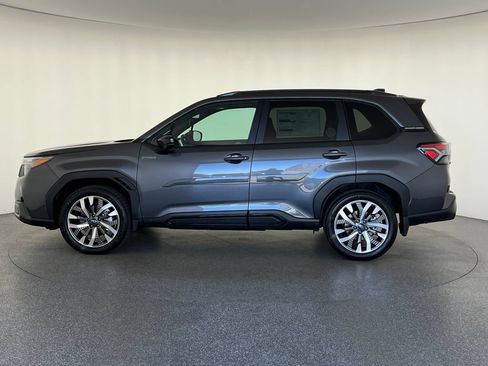 New 2026 Subaru Forester Touring AWD/4WD image 8