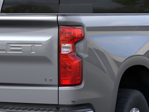 New 2025 Chevrolet Silverado 1500 LT w/ Z71 Off-Road Package image 11