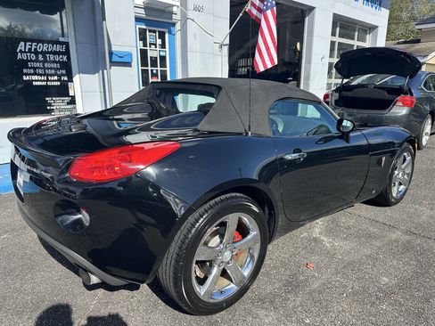 Used 2008 Pontiac Solstice GXP w/ Premium Package image 11