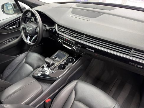 Used 2017 Audi Q7 3.0T Prestige AWD/4WD image 26