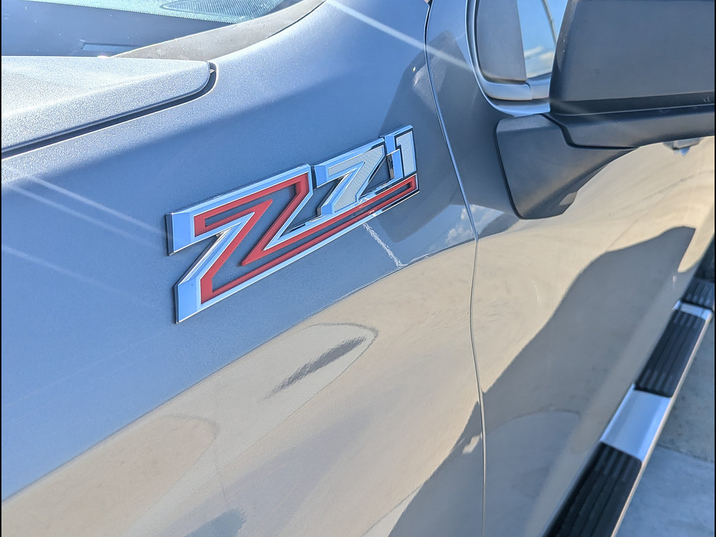 Used 2020 Chevrolet Silverado 1500 RST AWD/4WD image 13