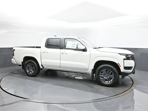 New 2026 Nissan Frontier SV w/ SV Convenience Package image 17
