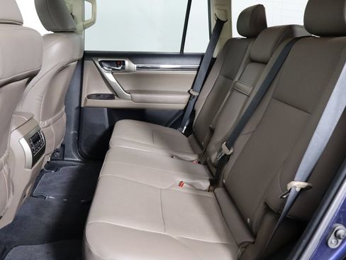 Used 2021 Lexus GX 460 Premium w/ Premium Package AWD/4WD image 12