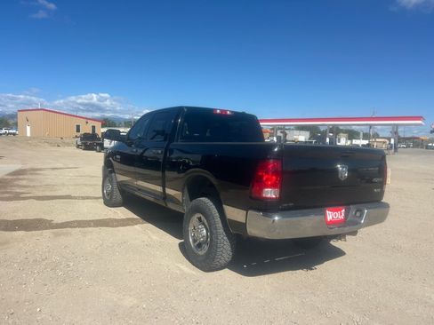 Used 2012 RAM 2500 ST w/ Chrome Appearance Group AWD/4WD image 4