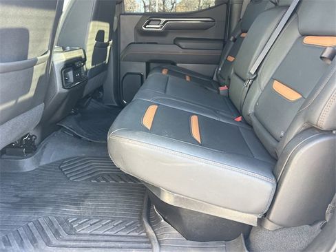 Used 2022 GMC Sierra 1500 AT4 w/ Technology Package image 19