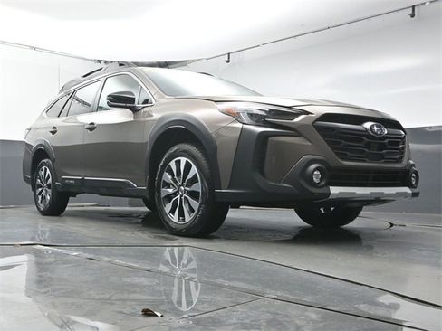 Certified 2024 Subaru Outback Limited image 34