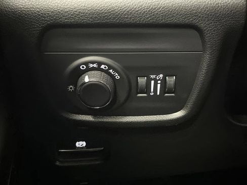 New 2025 Jeep Grand Cherokee Laredo X w/ Trailer Tow Package image 22