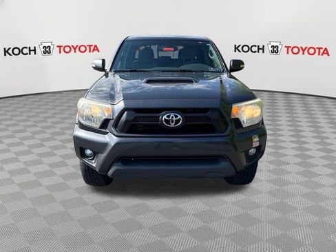 Used 2013 Toyota Tacoma 4x4 Double Cab w/ TRD Sport Pkg image 2