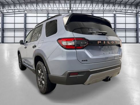 New 2026 Honda Pilot TrailSport image 3