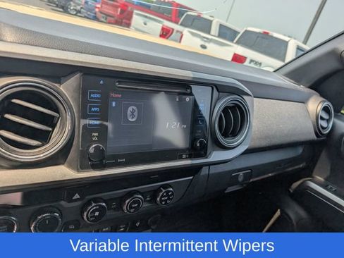Used 2019 Toyota Tacoma TRD Off-Road AWD/4WD image 20