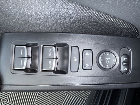 Used 2024 Honda Civic Sport image 15