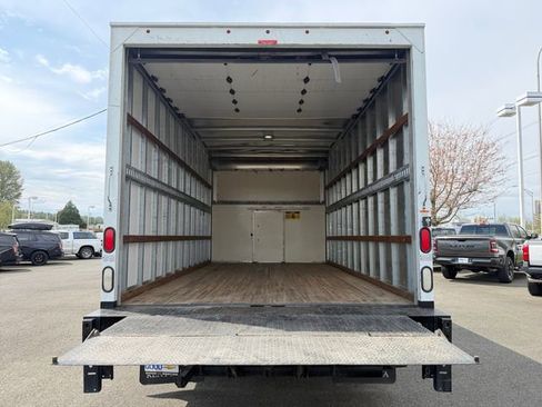 Used 2022 Ford E-350 and Econoline 350 Super Duty w/ Power Windows & Locks Group RWD image 32