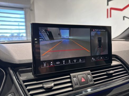 Used 2024 Audi SQ5 Prestige image 23