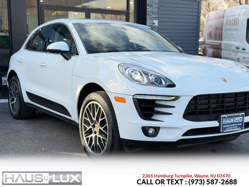 Used 2015 Porsche Macan S w/ Infotainment Package image 6