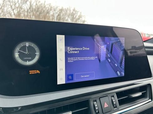 Used 2024 Lexus ES 350 w/ Premium Package image 26