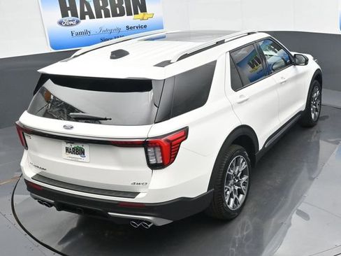 New 2025 Ford Explorer Platinum w/ Ultimate Package image 27