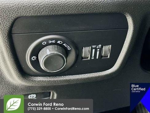 Used 2024 Jeep Grand Cherokee L Altitude AWD/4WD image 14