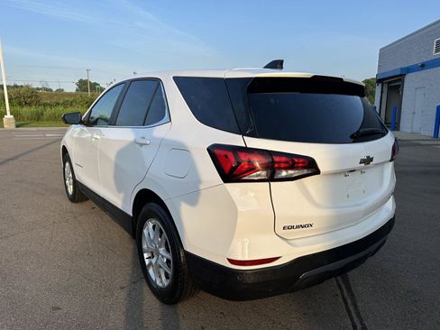 Used 2024 Chevrolet Equinox LT AWD/4WD image 3