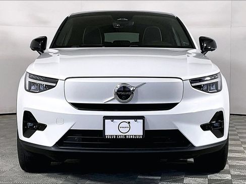 Used 2023 Volvo C40 P8 Recharge Plus AWD/4WD image 2