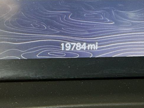 Used 2023 Jeep Grand Cherokee Overland AWD/4WD image 4