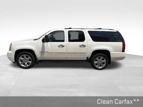 Used 2012 GMC Yukon XL SLT w/ SLT-2 Equipment Package AWD/4WD image 9
