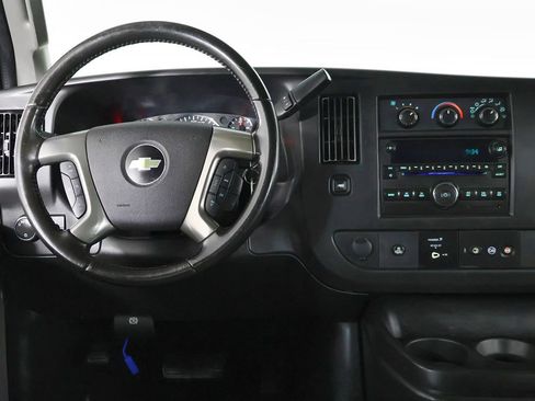 Used 2017 Chevrolet Express 2500 LS RWD image 24