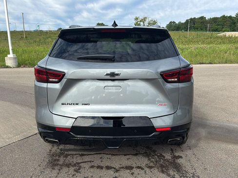 Used 2023 Chevrolet Blazer RS w/ Enhanced Convenience Package AWD/4WD image 4