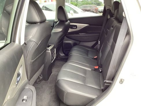 Used 2018 Nissan Murano Platinum w/ Cargo Package FWD image 13