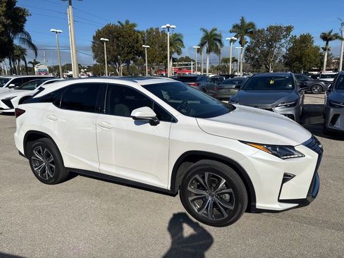 Used 2019 Lexus RX 350 FWD w/ Navigation Package image 4