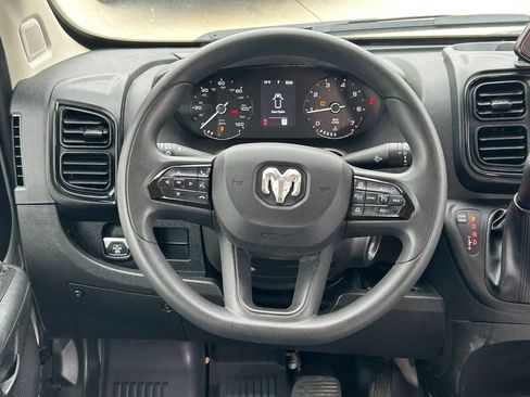 Used 2026 RAM ProMaster 2500 w/ Convenience Group FWD image 40
