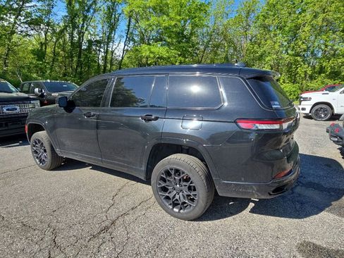 Used 2024 Jeep Grand Cherokee L Summit AWD/4WD image 4